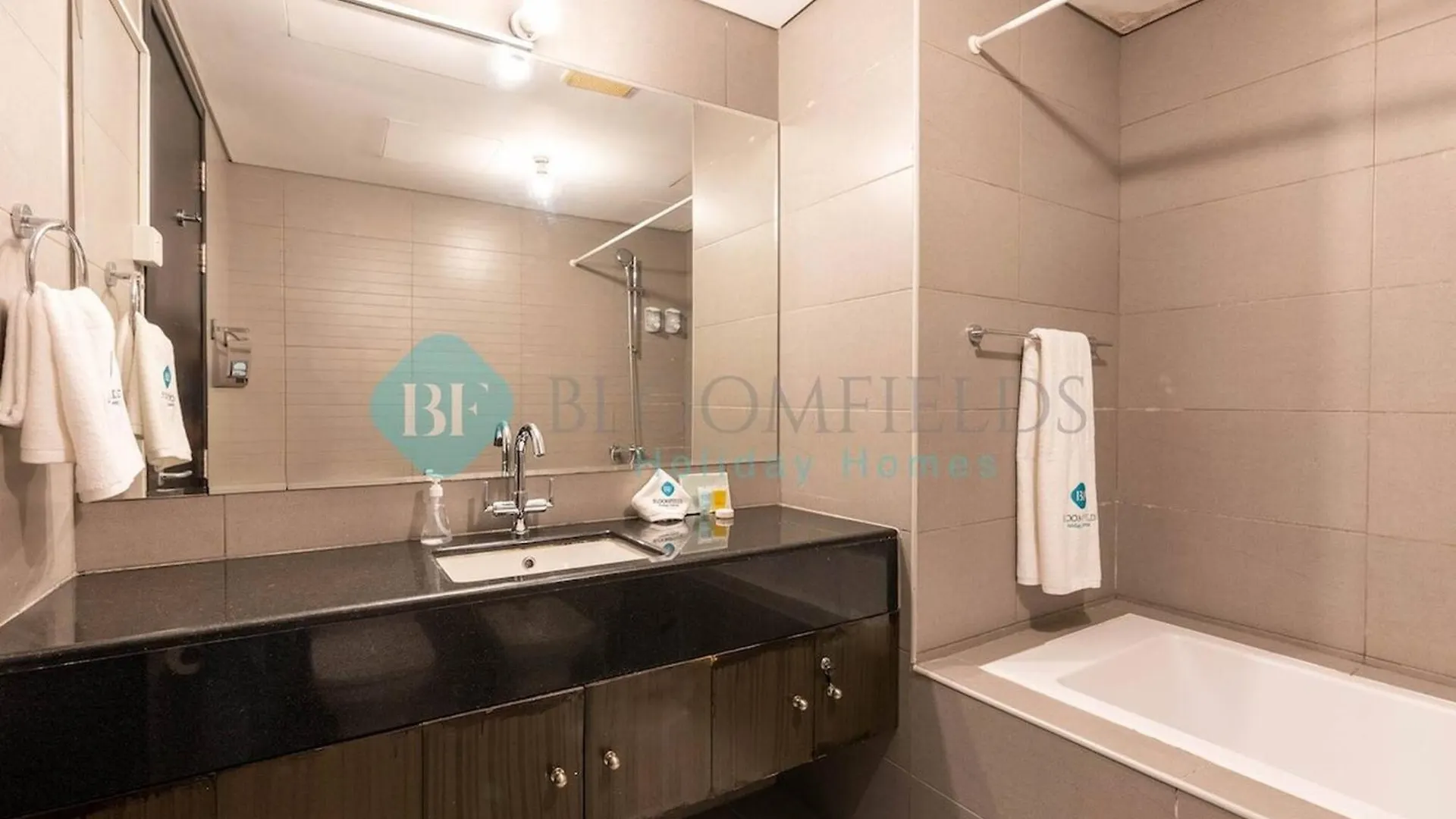 Bloomfields Pristine 1Br In Tala Tower Al Reem Apartman Abu Dzabi